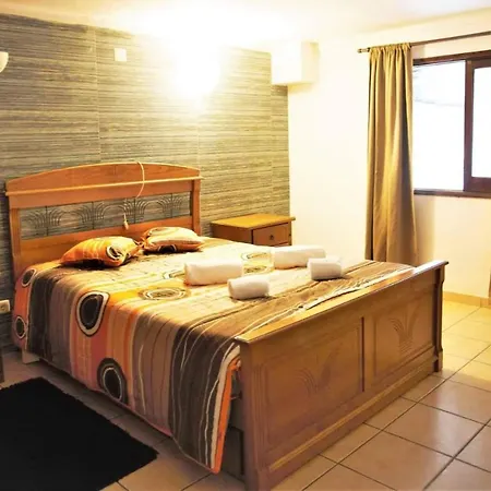 Апартаменты T2 Aquamar, Old Town, Албуфейра